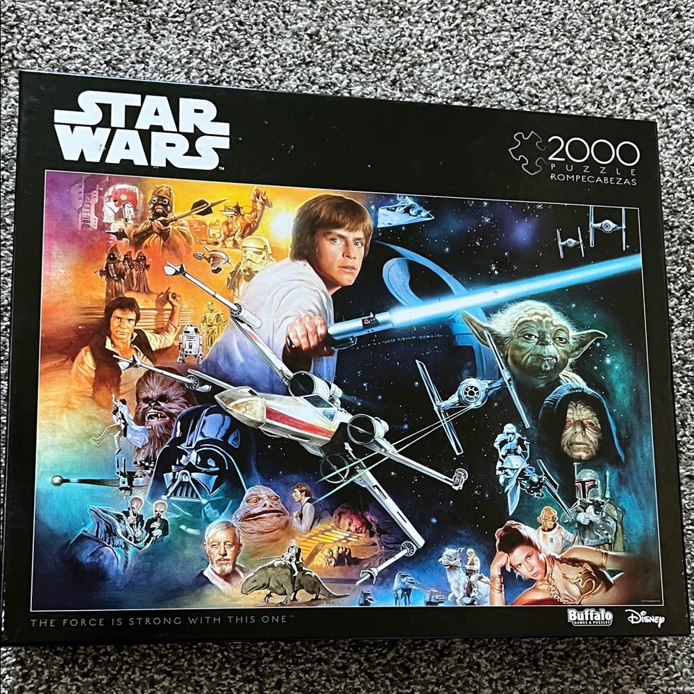 BNWT Buffalo brand iconic original Star Wars Movies 2000-Piece Puzzle
